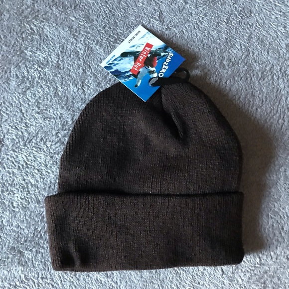 5 Knit Winter Beanie Hats - Picture 5 of 6